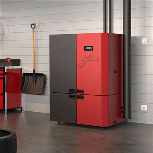 Pelletkessel mit großem Sannover-Silo 28 kW