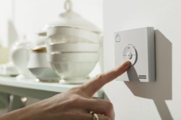 VELUX GGU schwenkbares Dachfenster