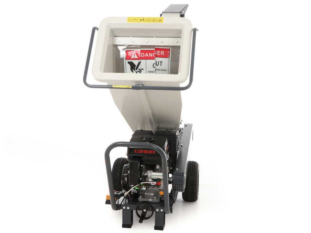 Blackstone GBD-1500 LE Broyeur de branches thermique moteur Loncin de 15 CV