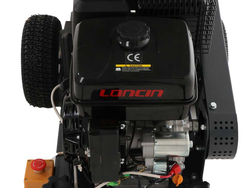 Blackstone GBD-1500 LE Broyeur de branches thermique moteur Loncin de 15 CV