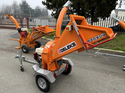 DELEKS DK-900 thermischer Zweighäcksler für Weinreben Lifan-Motor.