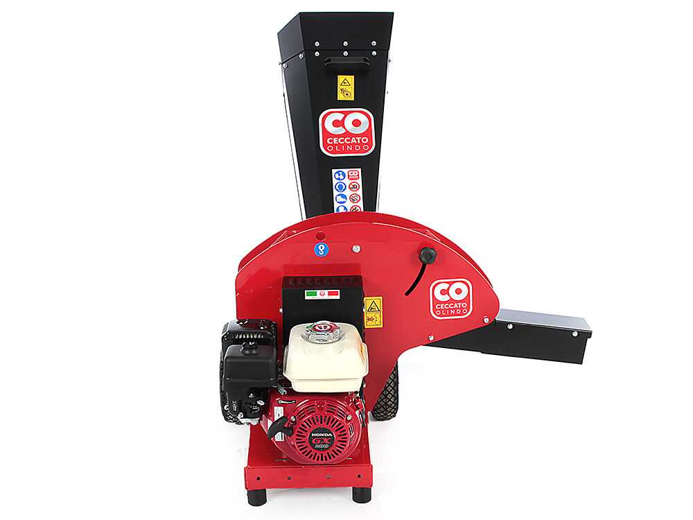 Ceccato Tritone ONE – Broyeur de branches thermique – Moteur Honda GX 200