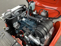 M100 Mini-pelle compacte 1T, Moteur Kubota 3 cylindres