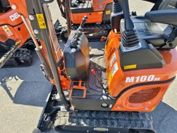 Mini-pelle compacte 1T, Moteur Kubota 3 cylindres