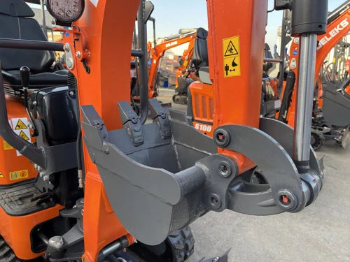 Mini-pelle compacte 1.0T, Moteur Kubota 3 cylindres